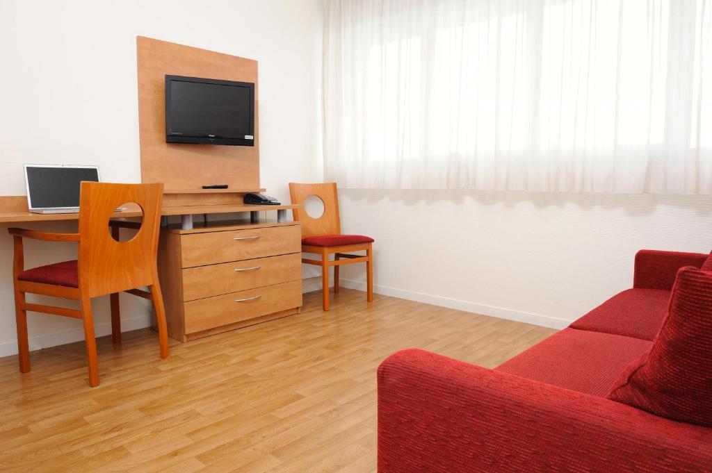 Sejours & Affaires Rennes Longs Champs Aparthotel Room photo