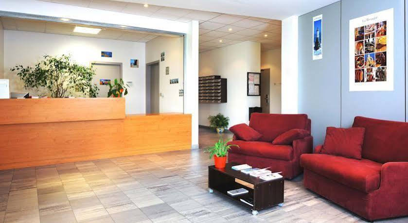 Sejours & Affaires Rennes Longs Champs Aparthotel Exterior photo